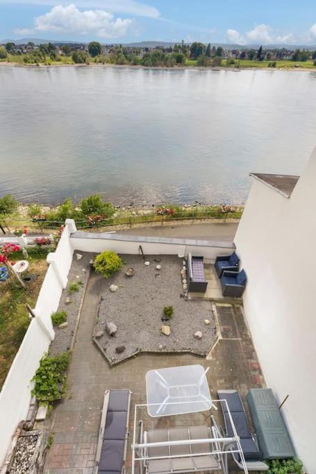 Tiny Apartment With Spacious Terrace On The Rhine Neuwied Buitenkant foto
